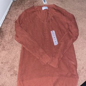 Old Navy rust sweater